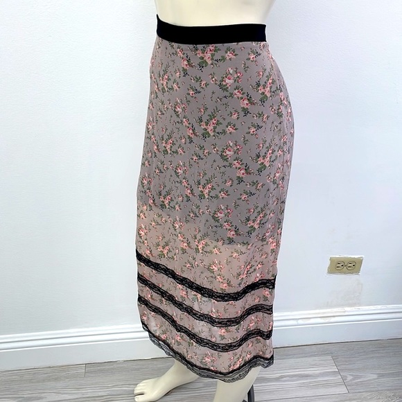 NWOT • Pink Floral Skirt - Picture 2 of 11